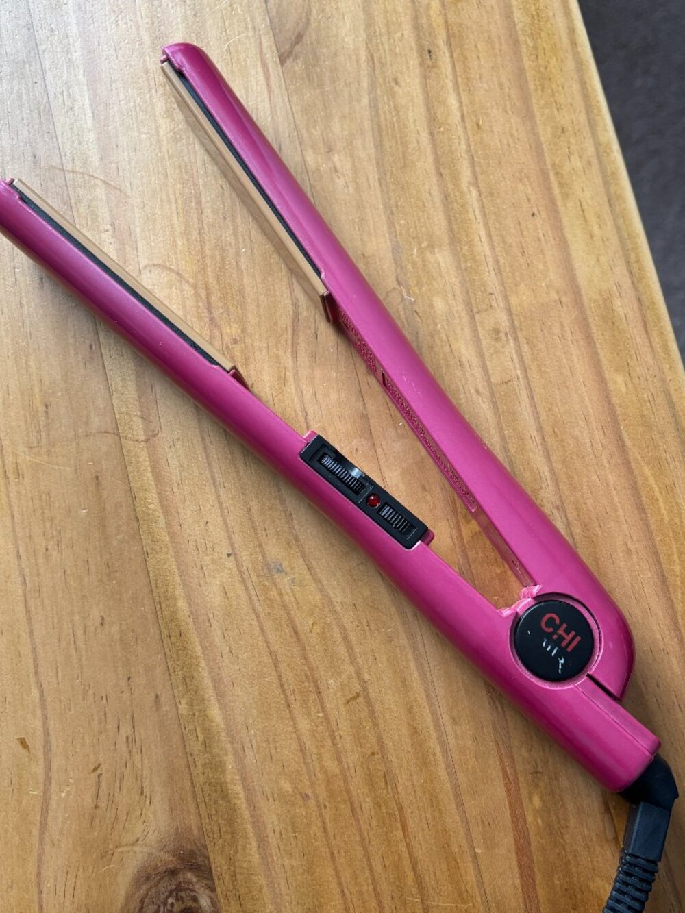 CHI air classic tourmaline ceramic flat iron 1 in pink ca1080 Tested